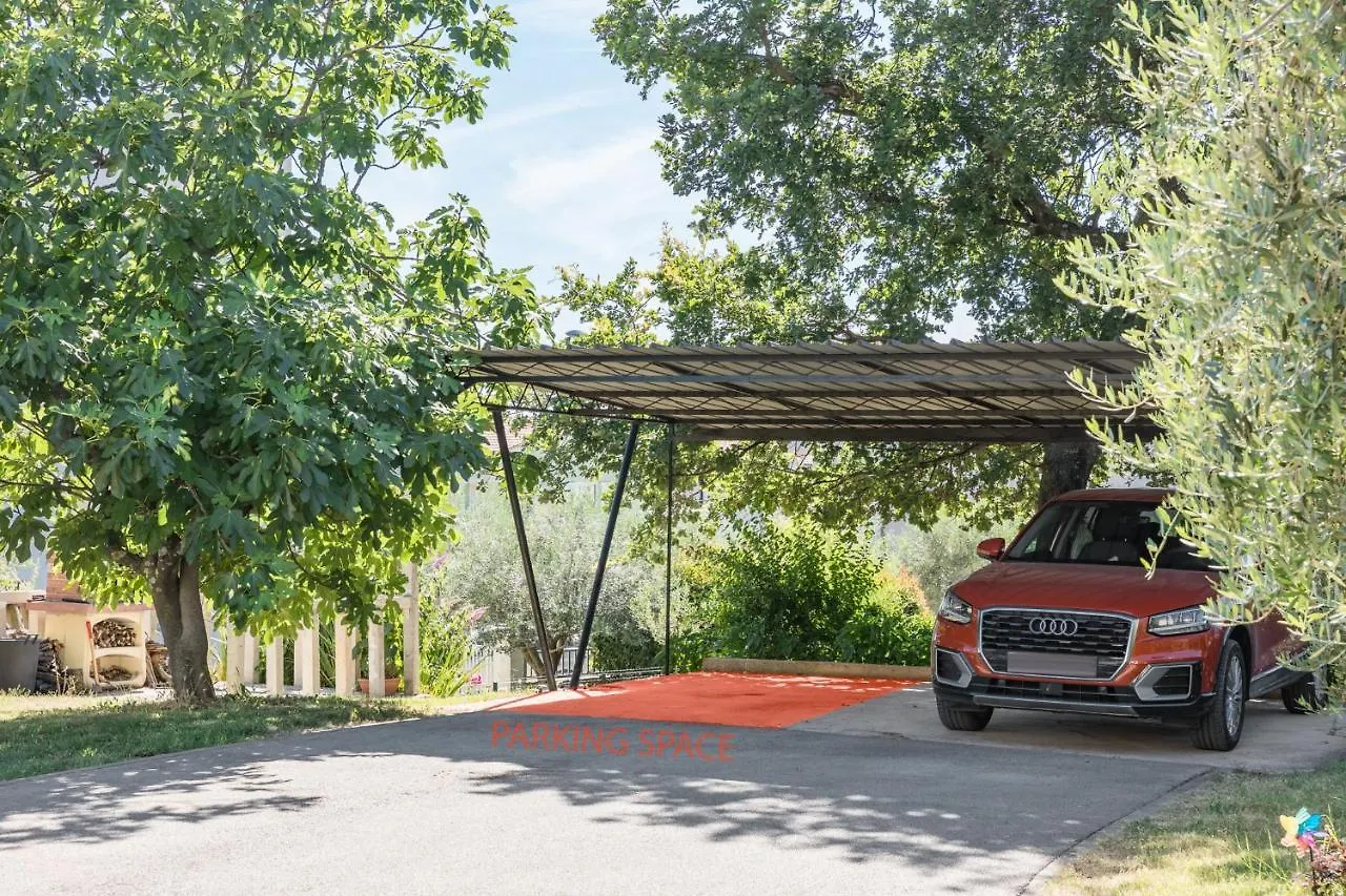Apartments Marcan Porec 0*,