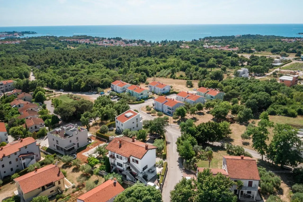 Apartments Marcan Porec 0*,  Croazia
